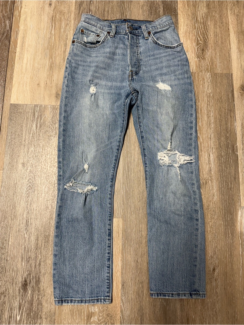 Levi’s Premium 501 High Rise Straight Leg Distressed Jeans Light Wash Size 24